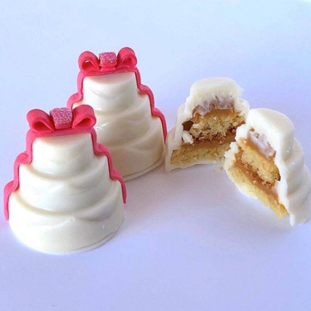 BWB - Bolo Detalhado pequeno 851